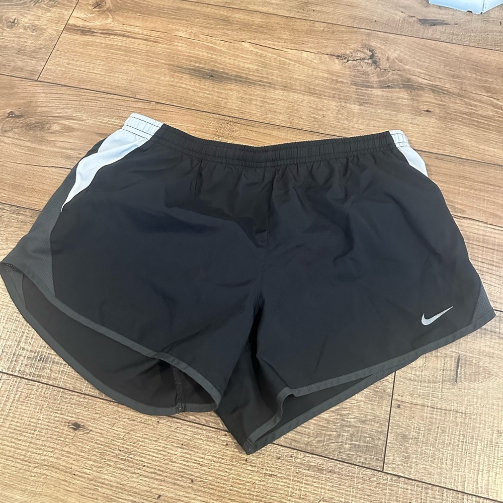 Nike Women's Black and Gray Athletic Shorts